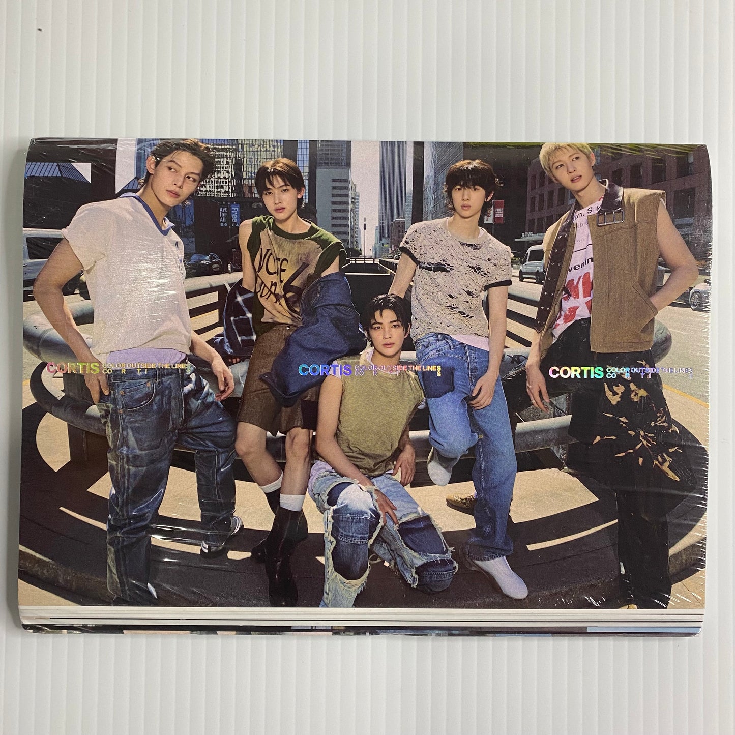 CORTIS COLOR OUTSIDE THE LINES Official Album Scene 2 version