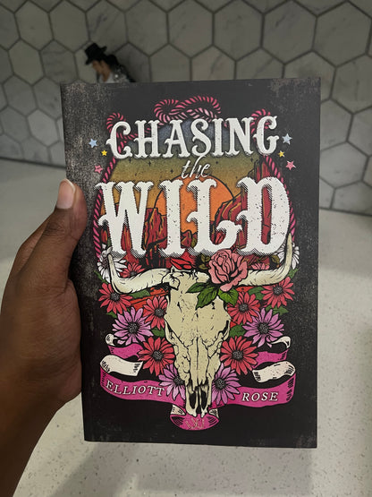 SPRAYED EDGES! Chasing the Wild: Deluxe Limited Edition (Crimson Ridge) by Elliott Rose Paperback