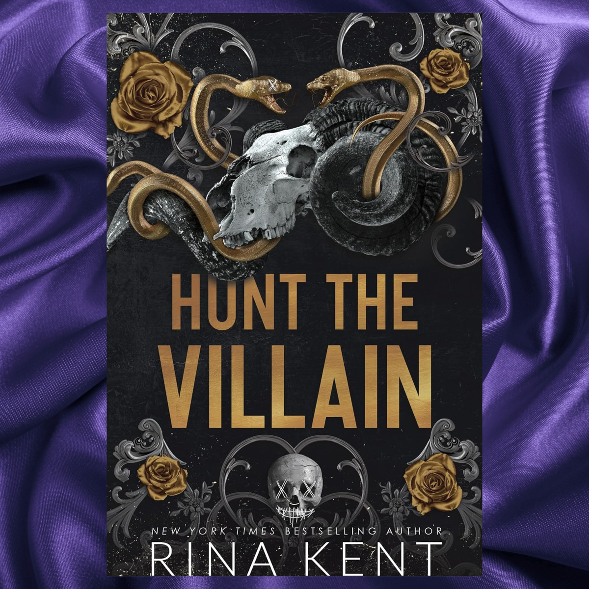 MM ROAMNCE - Hunt The Villain A M/M Mafia Romance paperback by Rina Kent