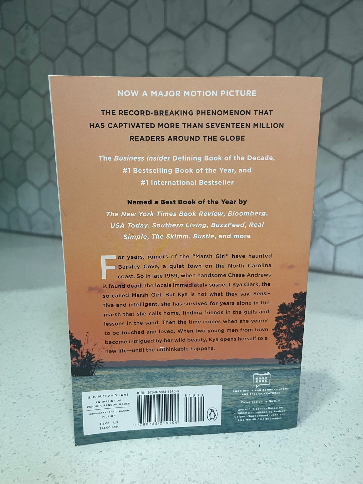 Where the Crawdads Sing Reese's Book Club by Delia Owens Paperback