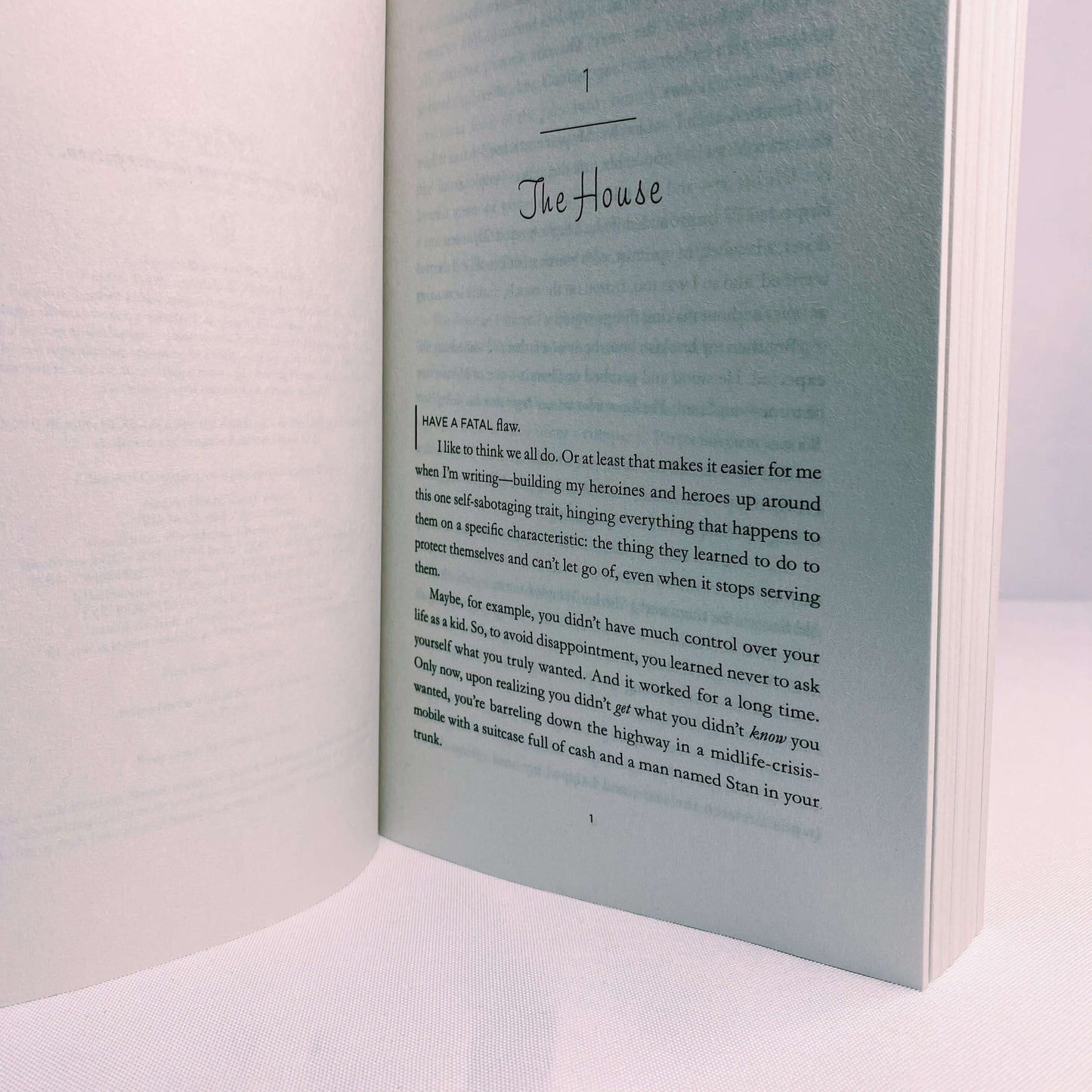 Beach Read Paperback by Emily Henry