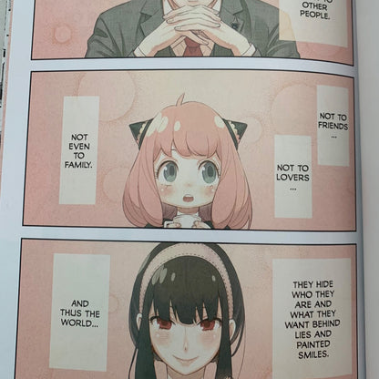Spy x Family Vol 1 manga by Tatsuya Endo