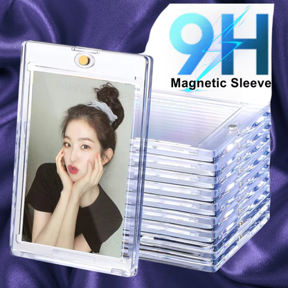Magnetic card holder for photocards and trading cards