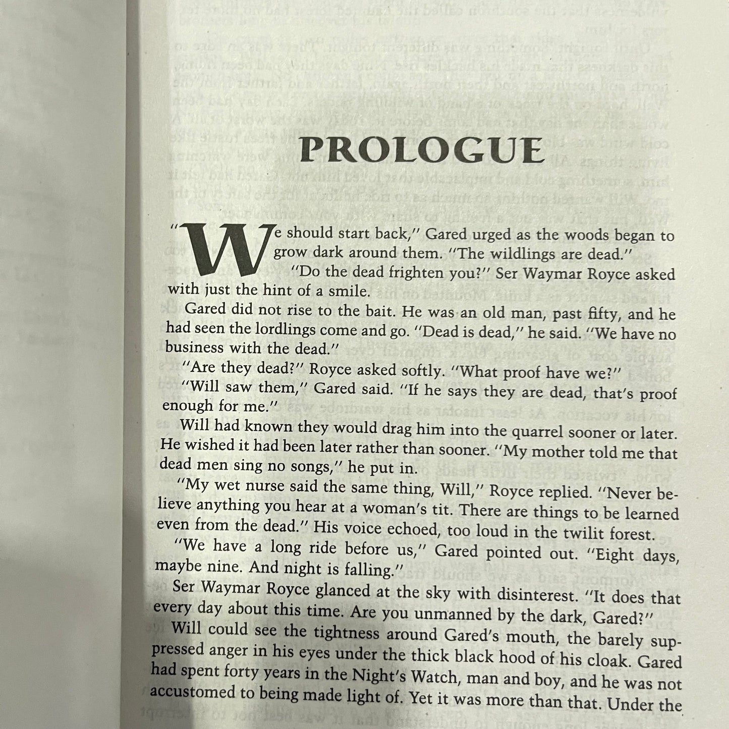 A Game of Thrones (A Song of Ice and Fire Book 1) Paperback by George R. R. Martin