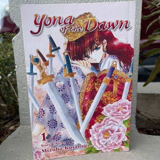 Yona of the Dawn Vol 1 Paperback by Mizuho Kusanagi