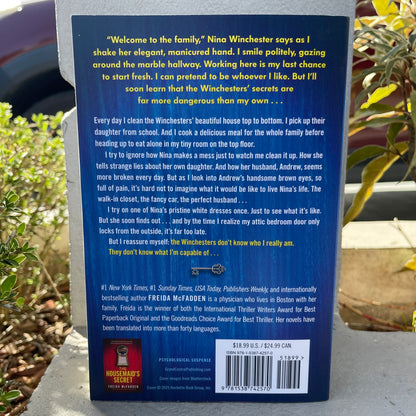 The Housemaid Paperback by Freida McFadden
