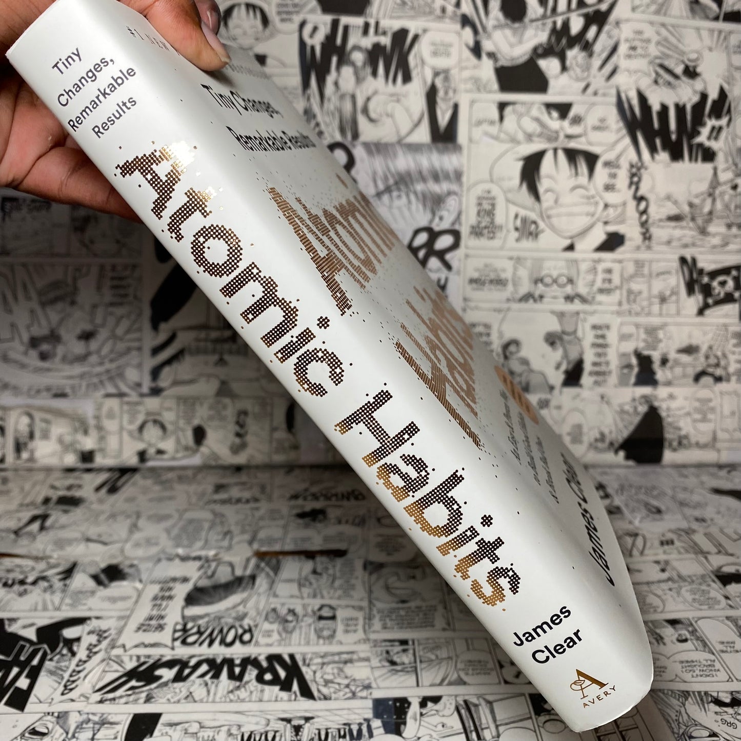 Atomic Habits: An Easy & Proven Way to Build Good Habits & Break Bad Ones Hardcover by James Clear