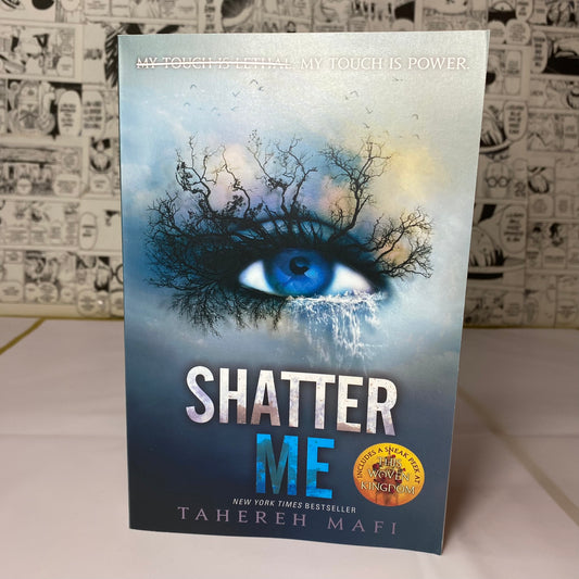 Shatter Me (Shatter Me 1) Paperback  by Tahereh Mafi