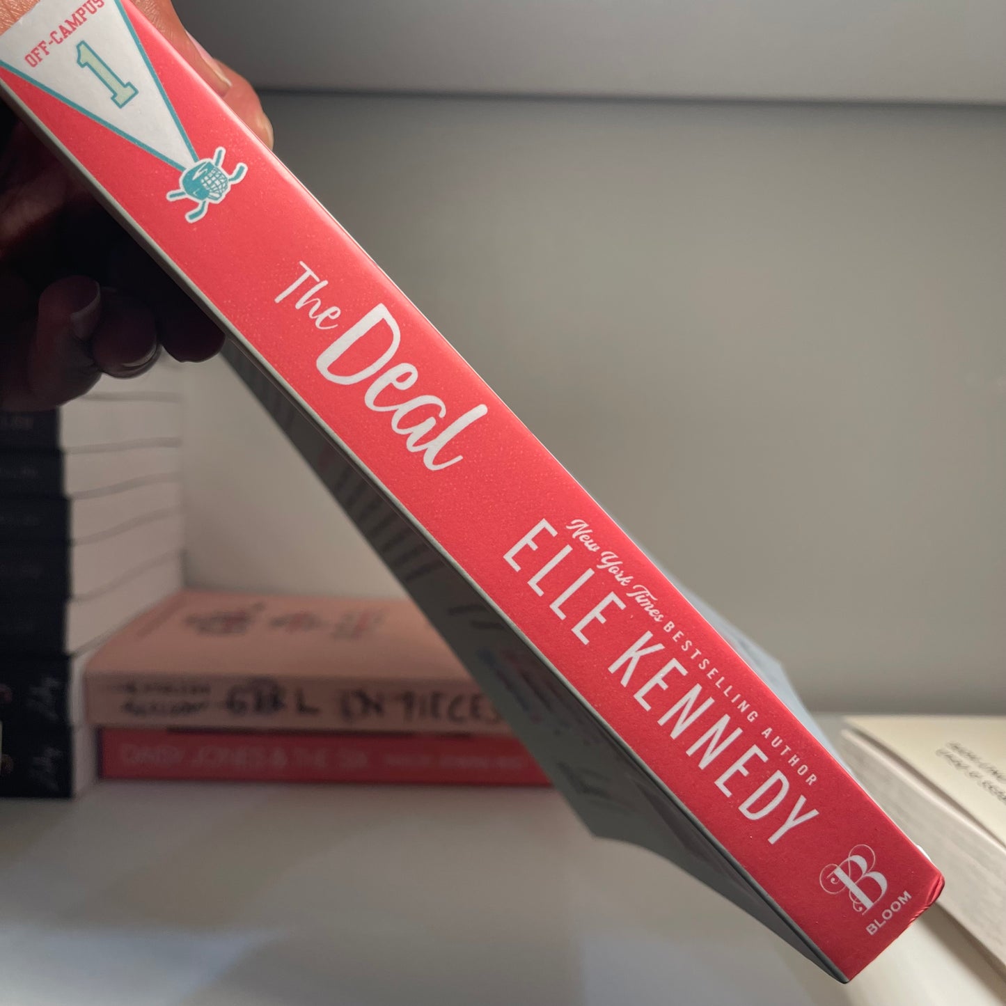 The Deal (Off-Campus 1) by Elle Kennedy