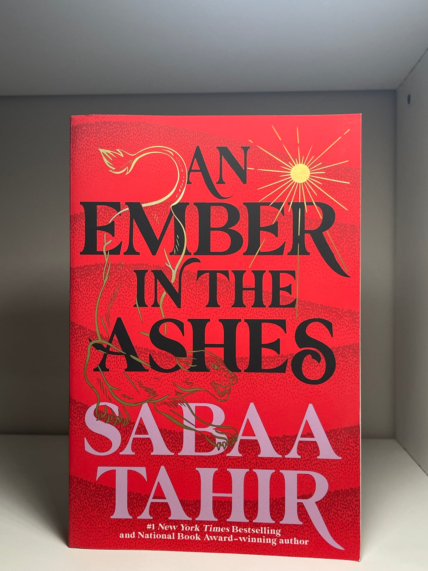 An Ember in the Ashes by Sabaa Tahir paperback