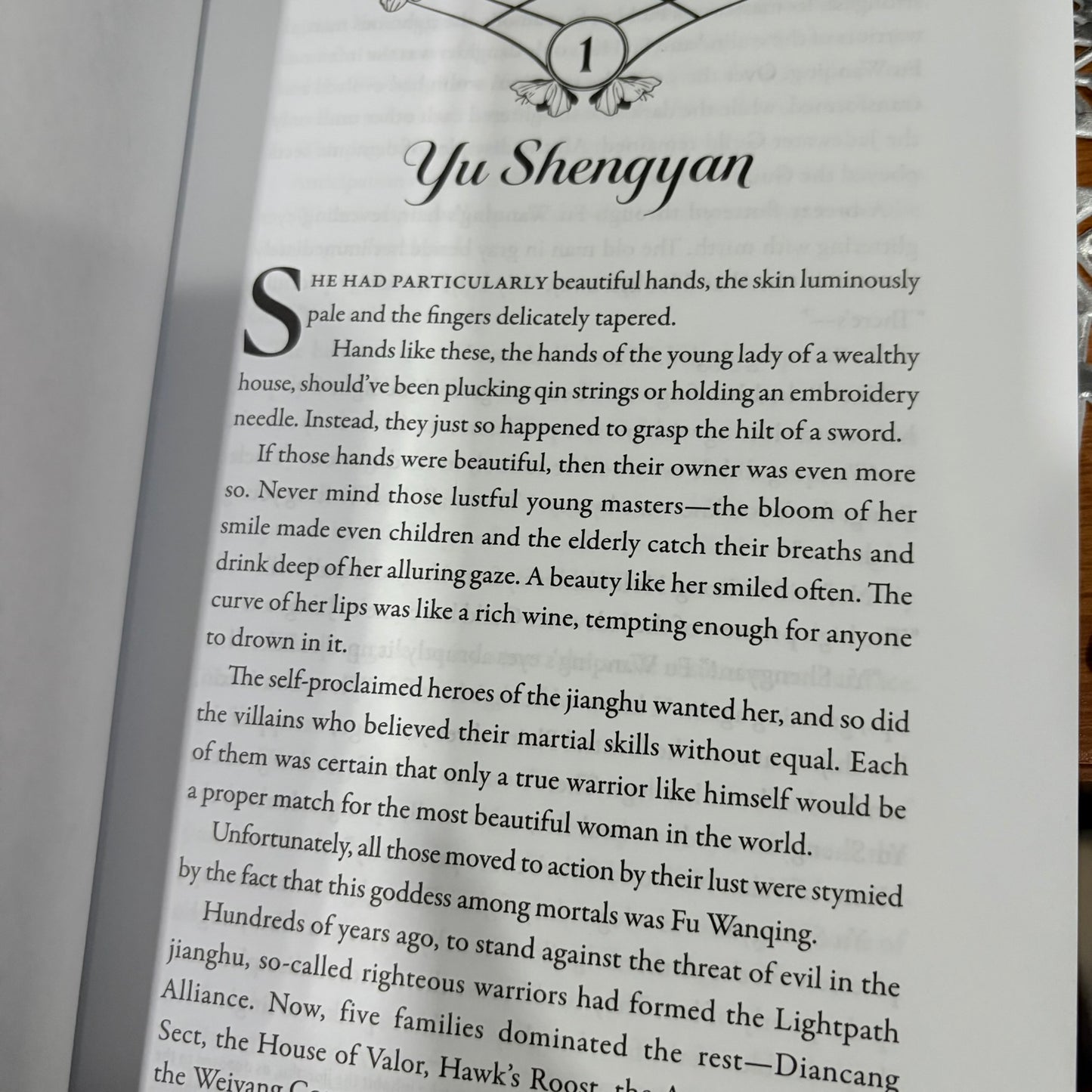 The Beauty's Blade Mei Ren Jian Paperback by Feng Ren Zuo Shu (WLW Romance)