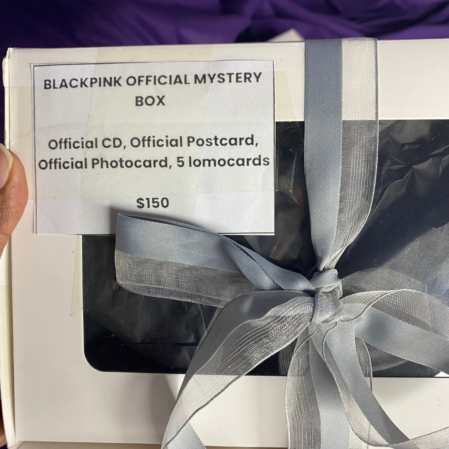 KPOP BLACKPINK Prepackaged mystery boxes (Official & Unofficial Merch) Contents listed