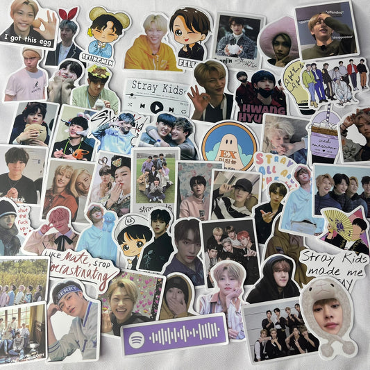 STRAY KIDS STICKER PACKS