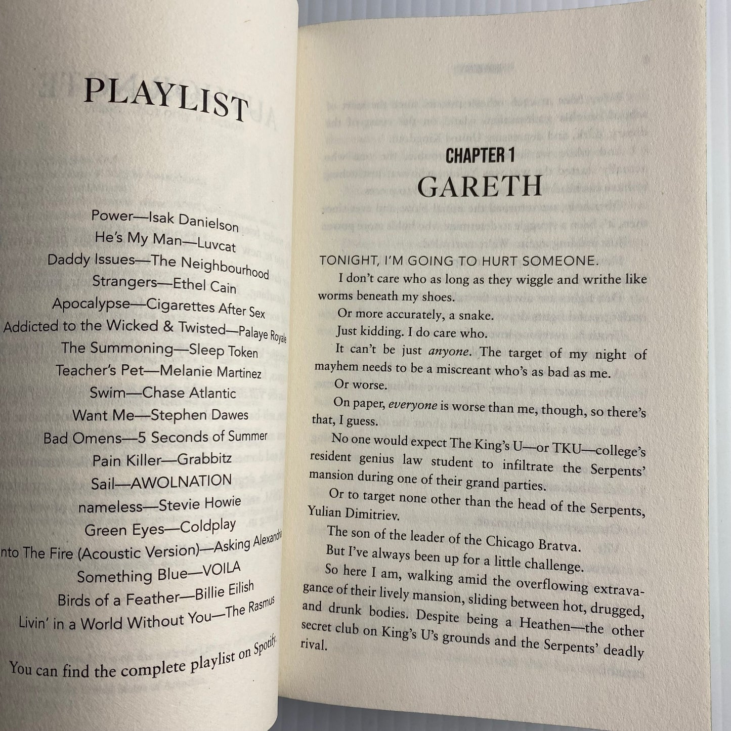 SPRAYED EDGES! MM ROAMNCE - Kiss The Villain A Dark MM Enemies to Lovers Romance paperback by Rina Kent